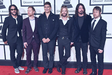 Who are the Foo Fighters' members? | The US Sun